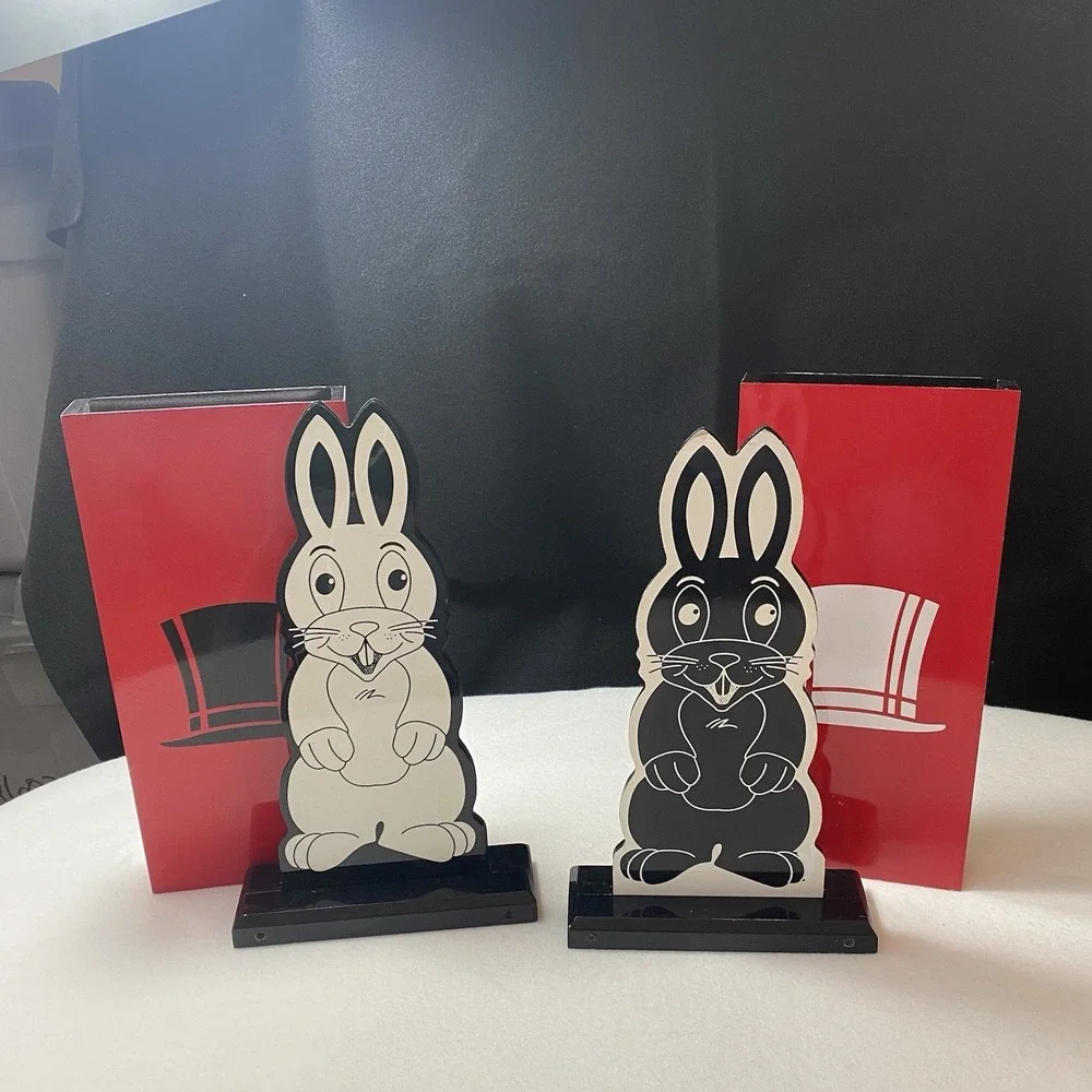 Mak Magic Hip Hop Rabbit Trick Hippity Vintage Red Black White Blue Yellow